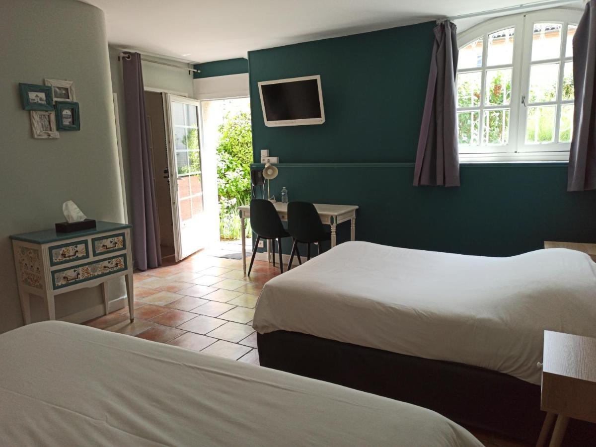 Logis Hotel Le Prince Noir Sérignac-sur-Garonne Dış mekan fotoğraf