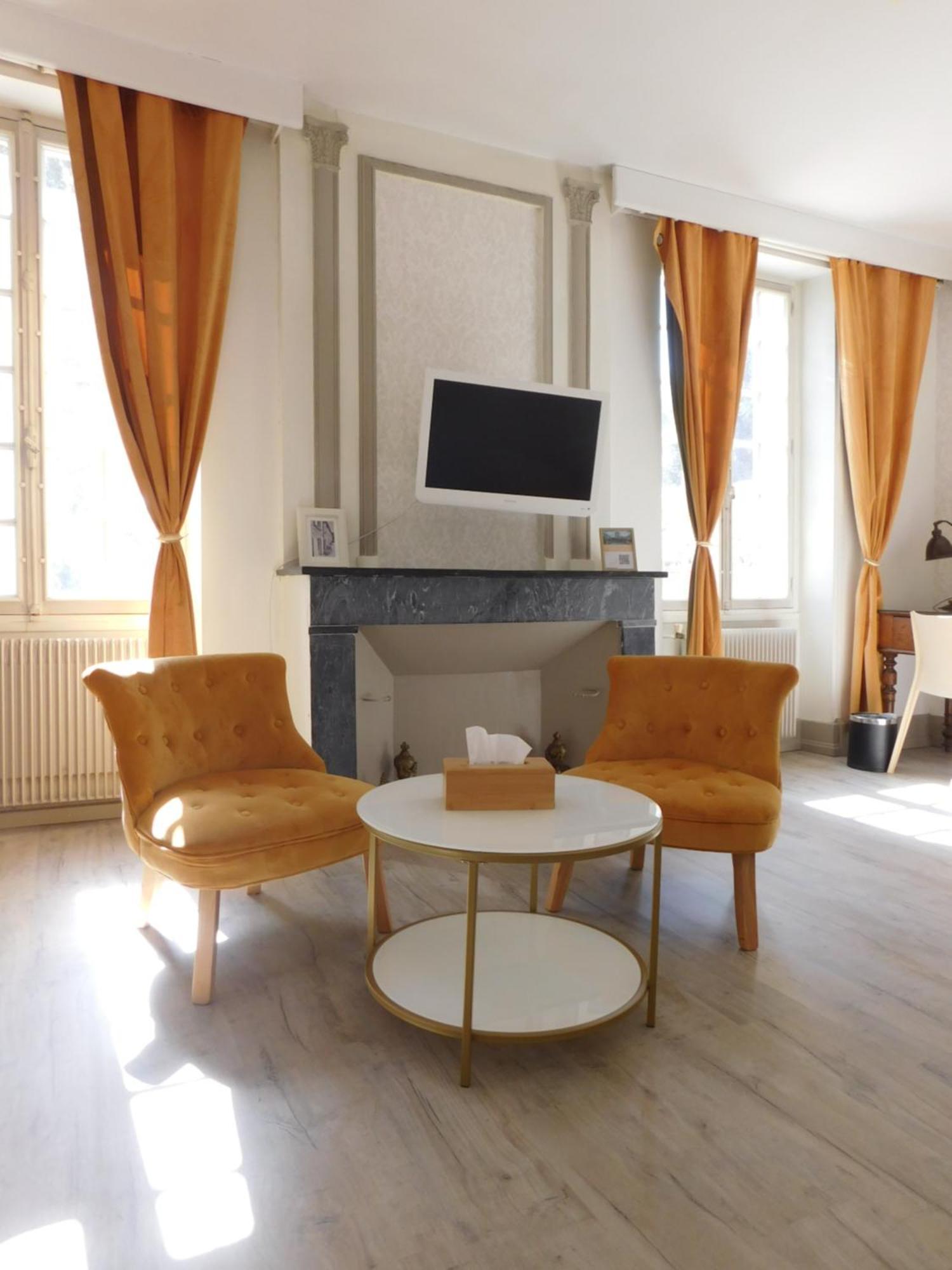 Logis Hotel Le Prince Noir Sérignac-sur-Garonne Dış mekan fotoğraf