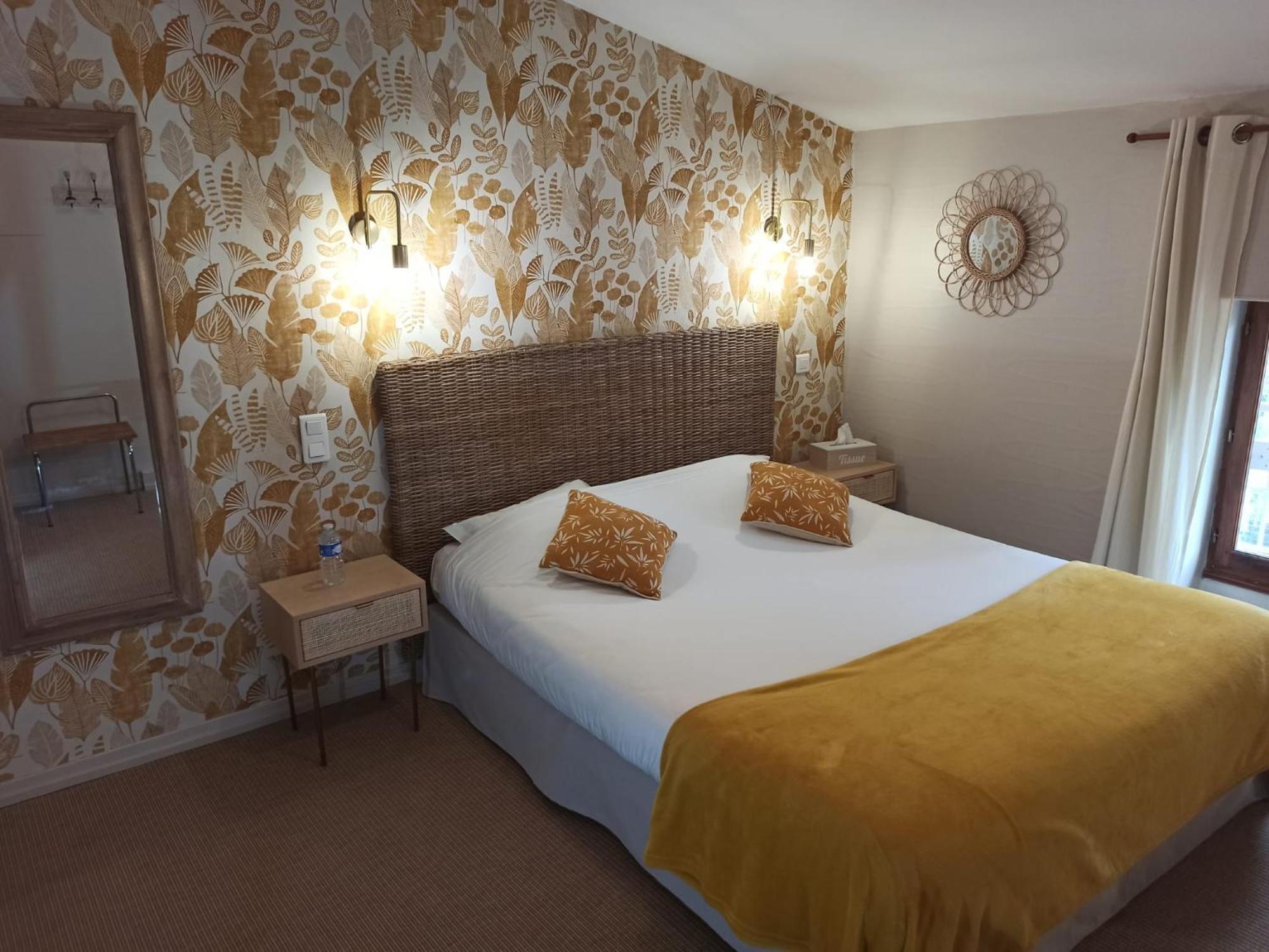 Logis Hotel Le Prince Noir Sérignac-sur-Garonne Dış mekan fotoğraf