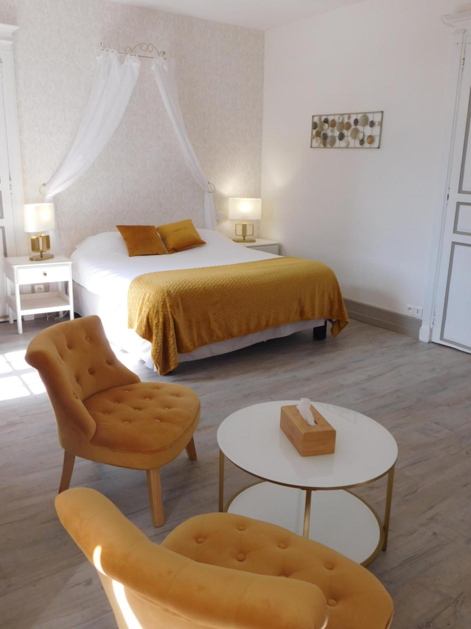 Logis Hotel Le Prince Noir Sérignac-sur-Garonne Dış mekan fotoğraf