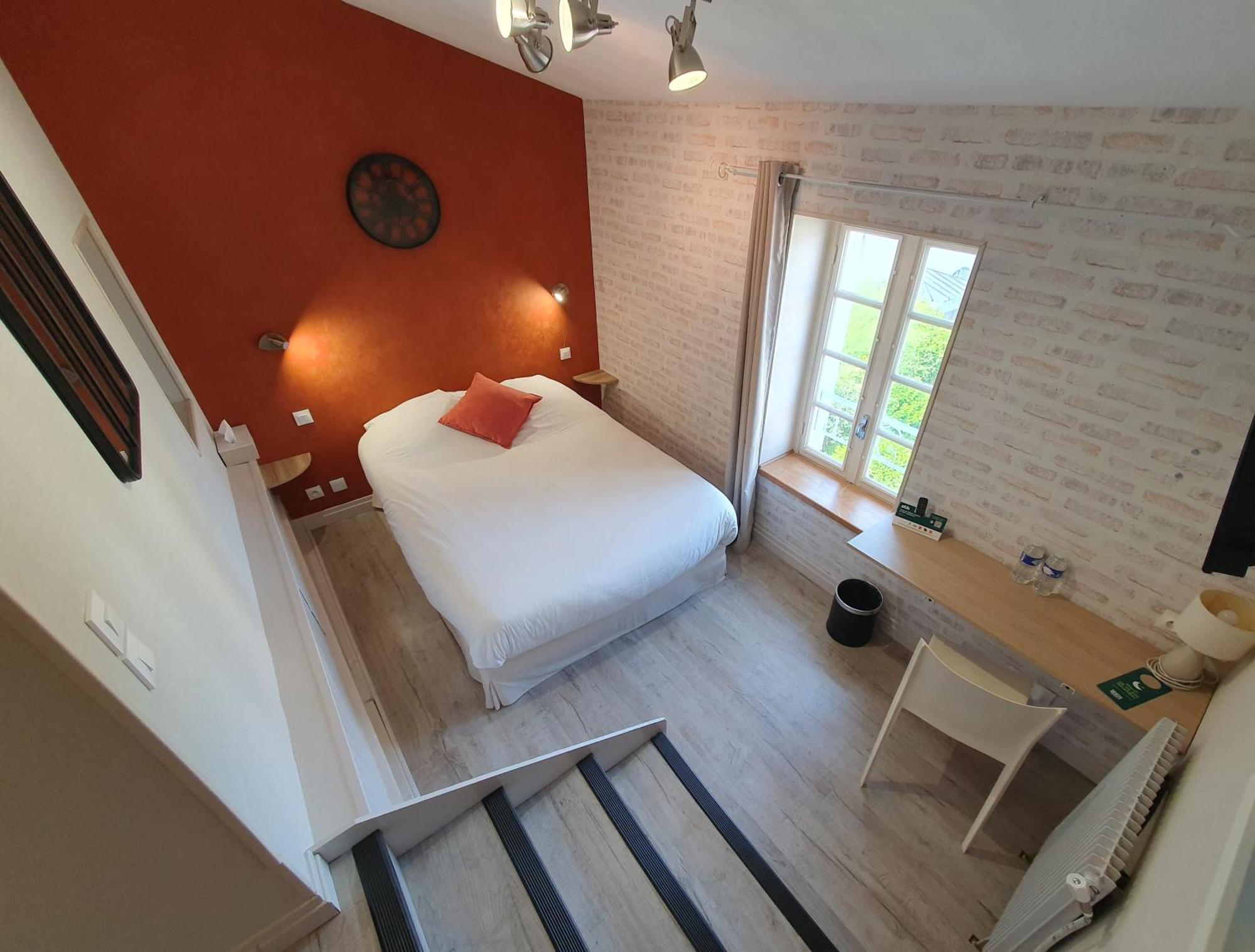 Logis Hotel Le Prince Noir Sérignac-sur-Garonne Dış mekan fotoğraf