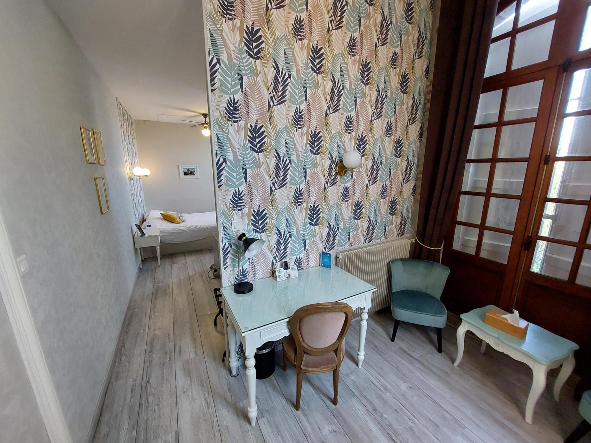 Logis Hotel Le Prince Noir Sérignac-sur-Garonne Dış mekan fotoğraf